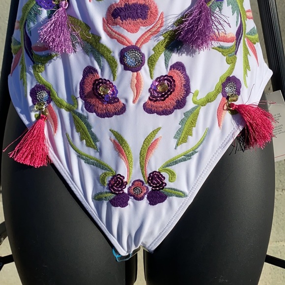 ASOS One Piece Embroidered Tassel Swim Suit Size 4 NWT - Picture 4 of 10